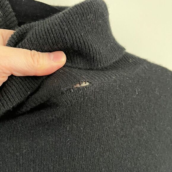 Blossom Cashmere Boxy Black Turtleneck Sweater | Size XS - Picture 7 of 8